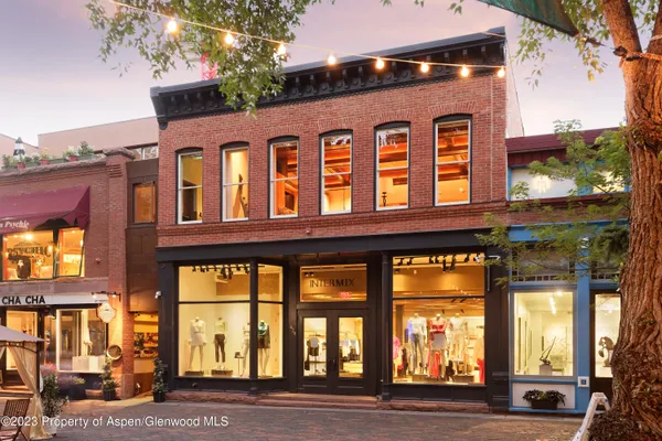 a front view of a building