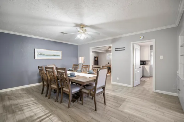 $2,500 | 3608 Wheeler Avenue, Houston, TX 77004