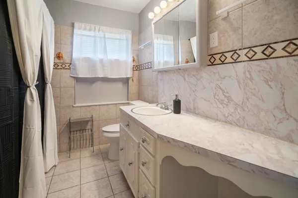 $2,500 | 3608 Wheeler Avenue, Houston, TX 77004