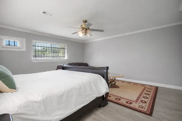 $2,500 | 3608 Wheeler Avenue, Houston, TX 77004