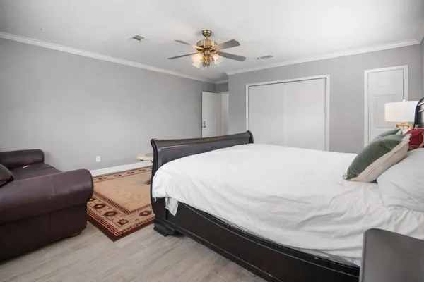 $2,500 | 3608 Wheeler Avenue, Houston, TX 77004