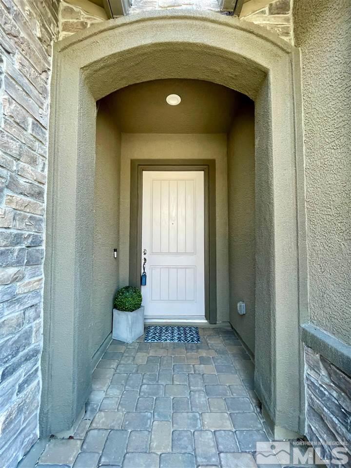 9460 Hawkshead Road Reno, NV 89521 - Photo 2 of 32 Photo 2