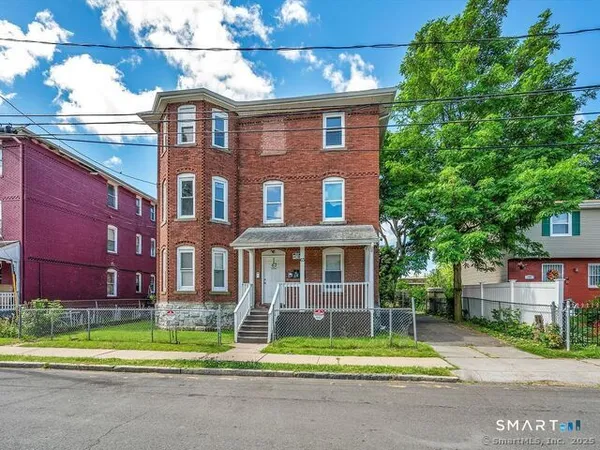 $1,600 | 63 Seyms Street, Hartford, CT 06120