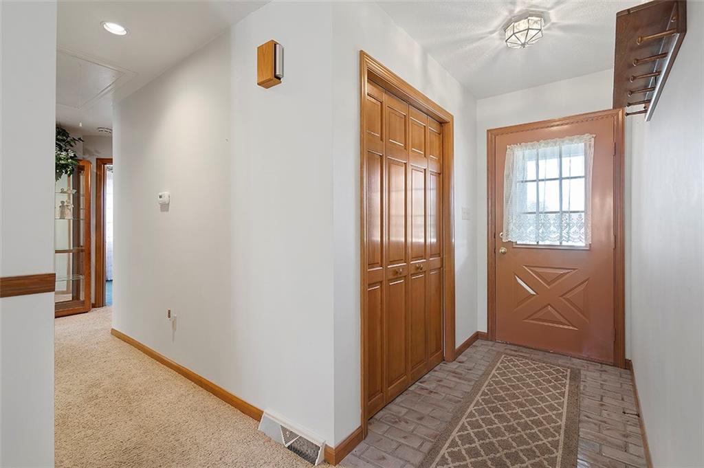 150 Limerick Road Wexford, PA 15090 - Photo 2 of 24 Gallery Image 2