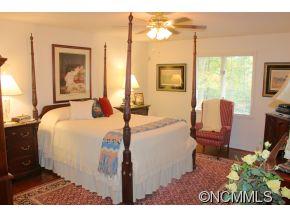 87 Lovers Loop Road Asheville, NC 28803 - Photo 14 of 24 Gallery Image 14