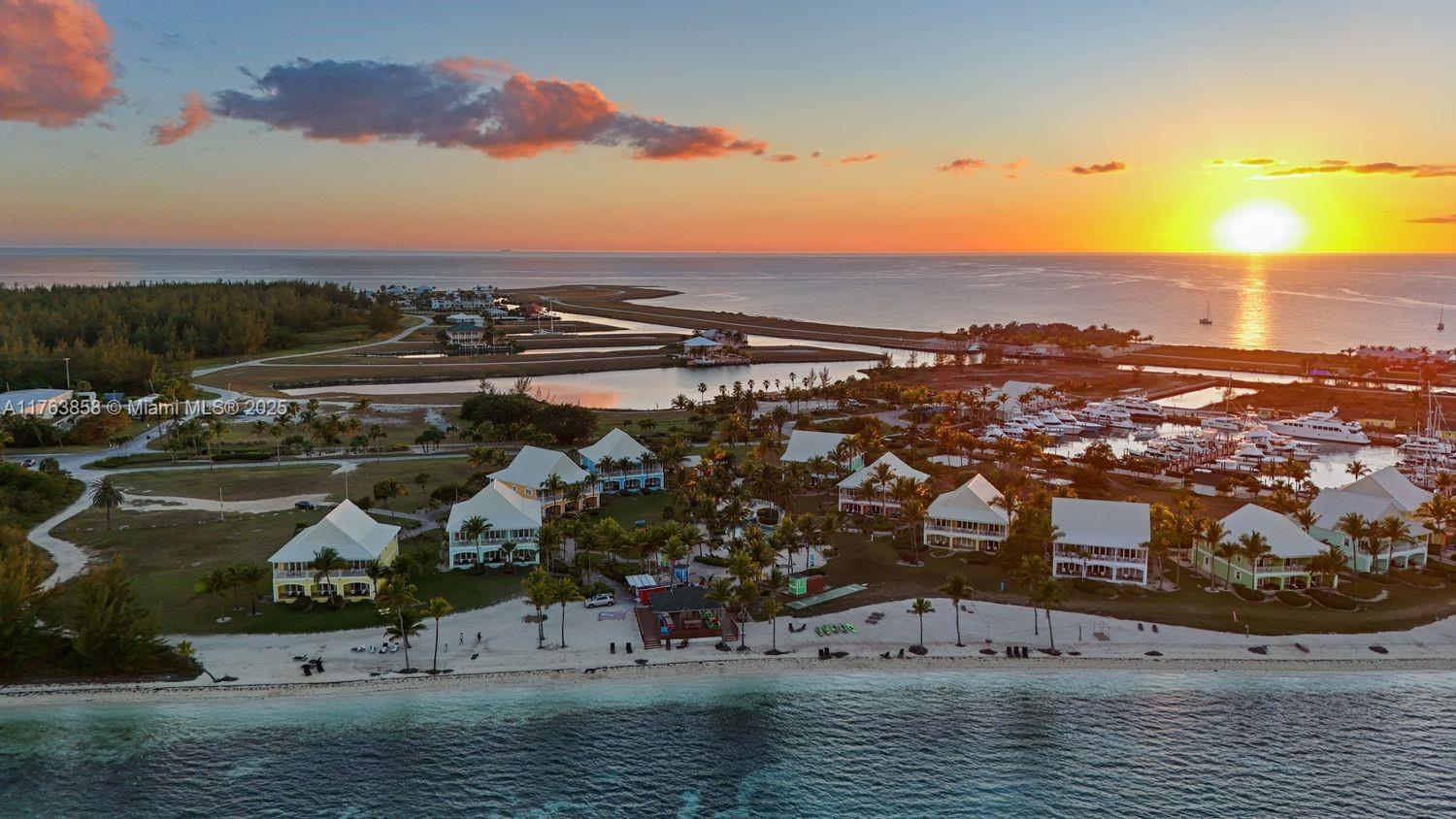 Bahamas Island undefined, Bahamas Island 00000 - Photo 16 of 16 a view of a city