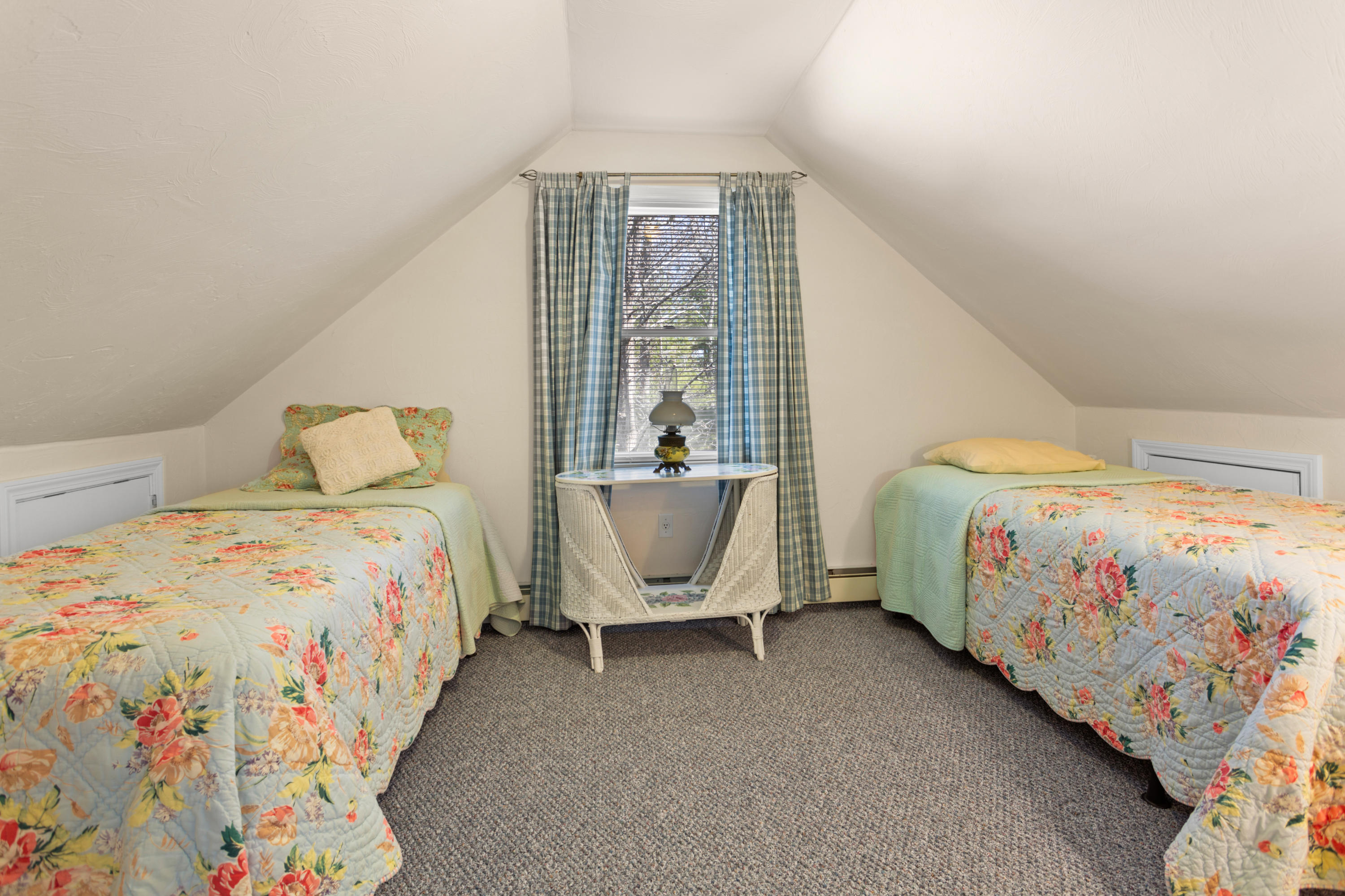 25 Stowe Road Sandwich, MA 02563 - Photo 29 of 35 In-Law Bedroom