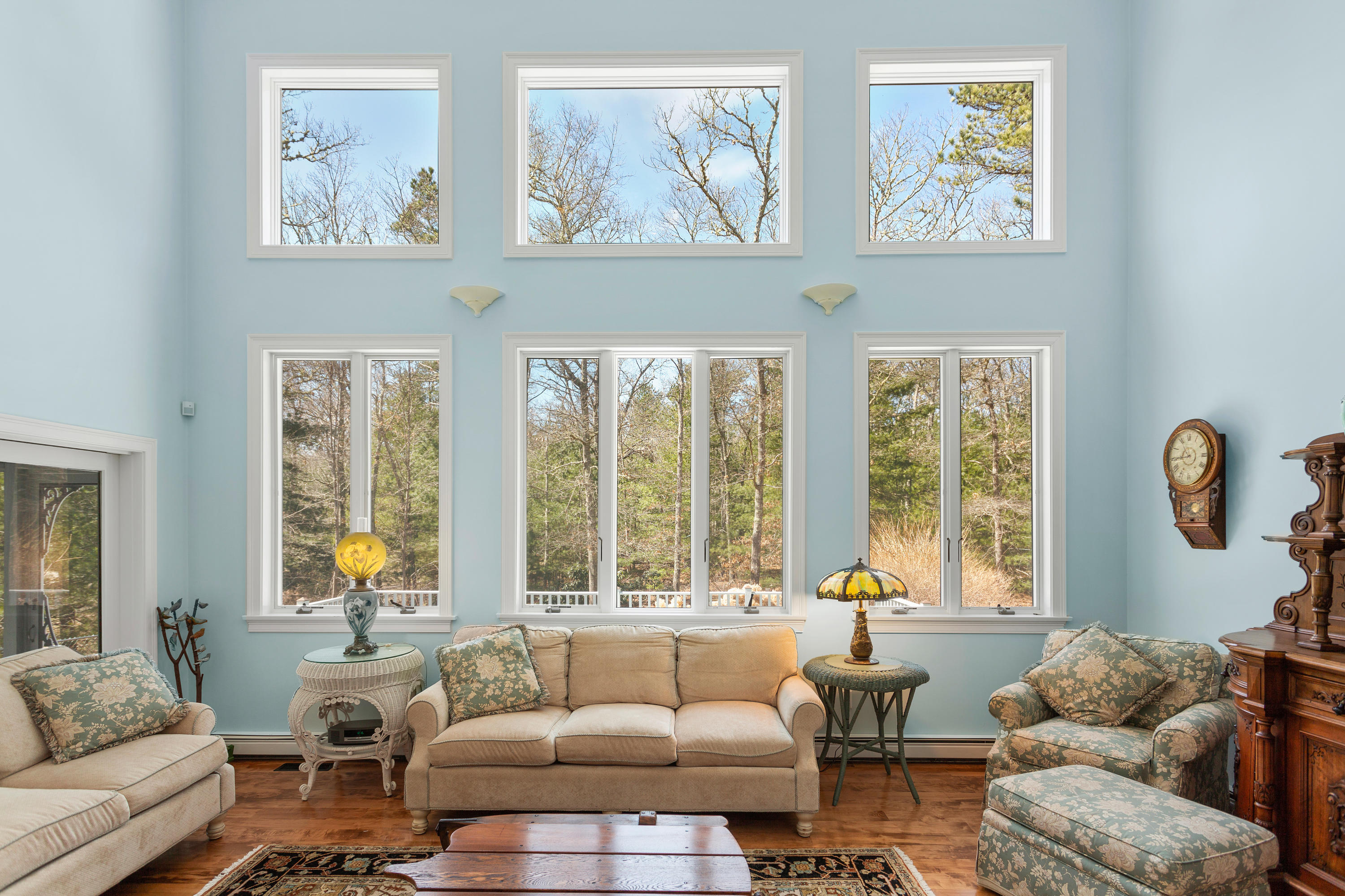 25 Stowe Road Sandwich, MA 02563 - Photo 6 of 35 Living Room 5