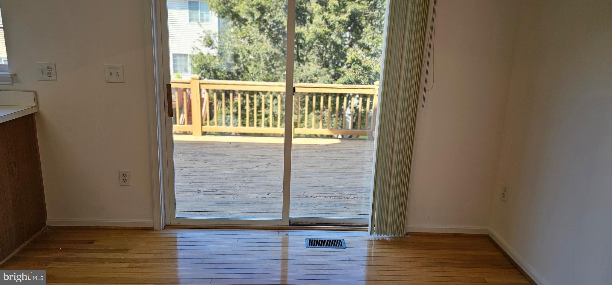 8725 Silent Court Odenton, MD 21113 - Photo 18 of 38