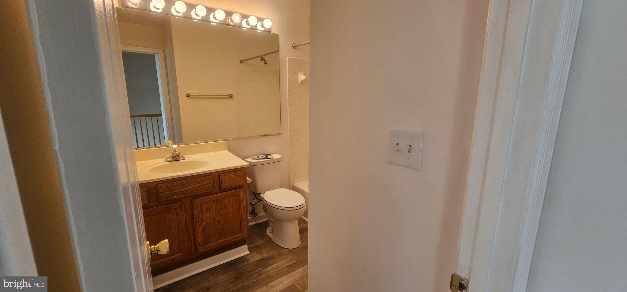 8725 Silent Court Odenton, MD 21113 - Photo 34 of 38