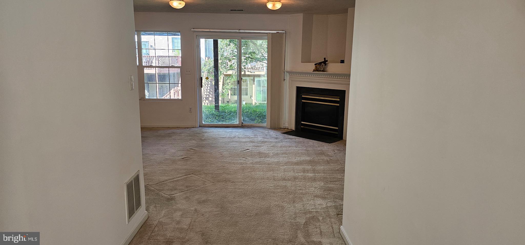 8725 Silent Court Odenton, MD 21113 - Photo 4 of 38