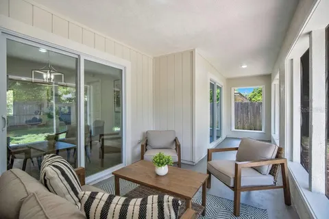 a view of a livingroom with furniture