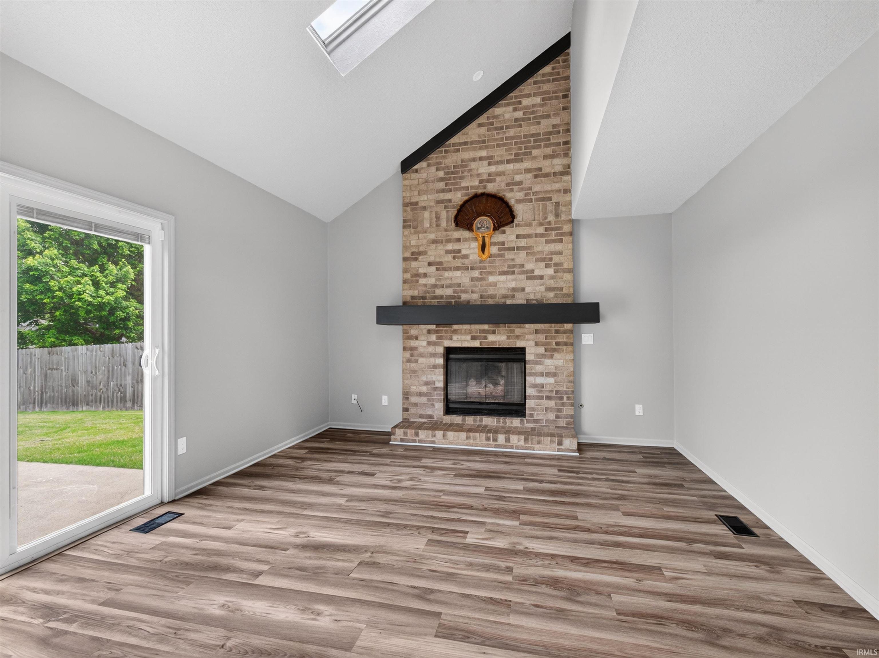 10433 Cherry Creek Road Fort Wayne, IN 46818 - Photo 15 of 37