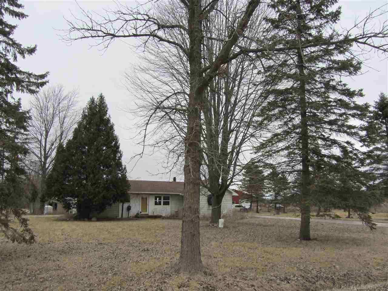 22075 McPhall Road Armada, MI 48005 - Photo 1 of 14