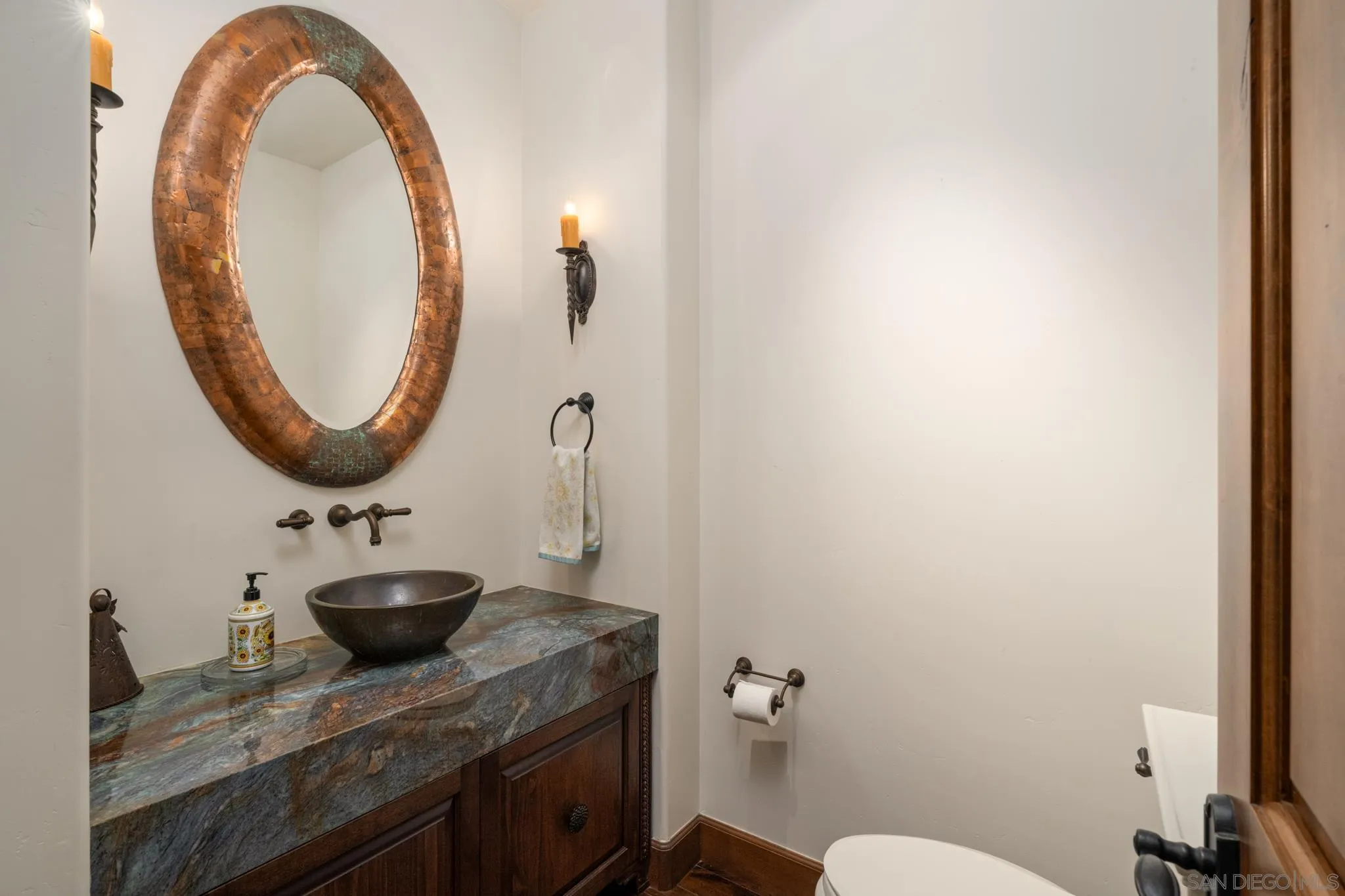 262 Ocean View Avenue Del Mar, CA 92014 - Photo 19 of 45 a bathroom with a toilet and a sink