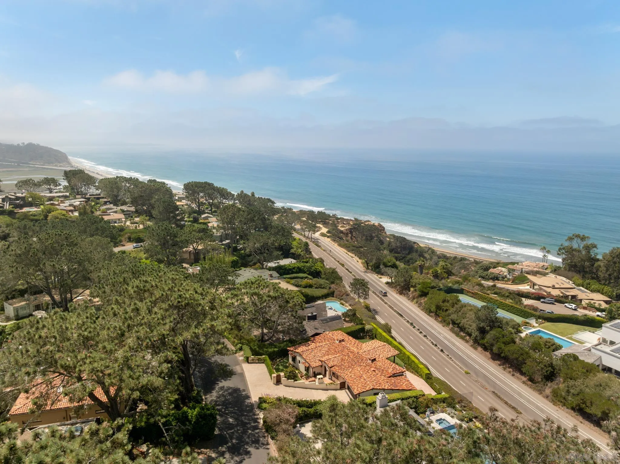 262 Ocean View Avenue Del Mar, CA 92014 - Photo 44 of 45 an aerial view of residential building and ocean