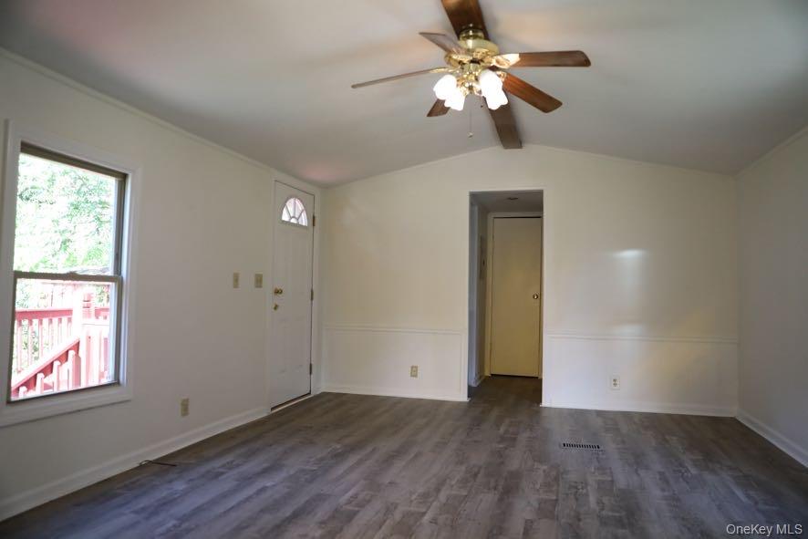 116 New Road, Unit STOP 4 Milton, NY 12547 - Photo 18 of 30
