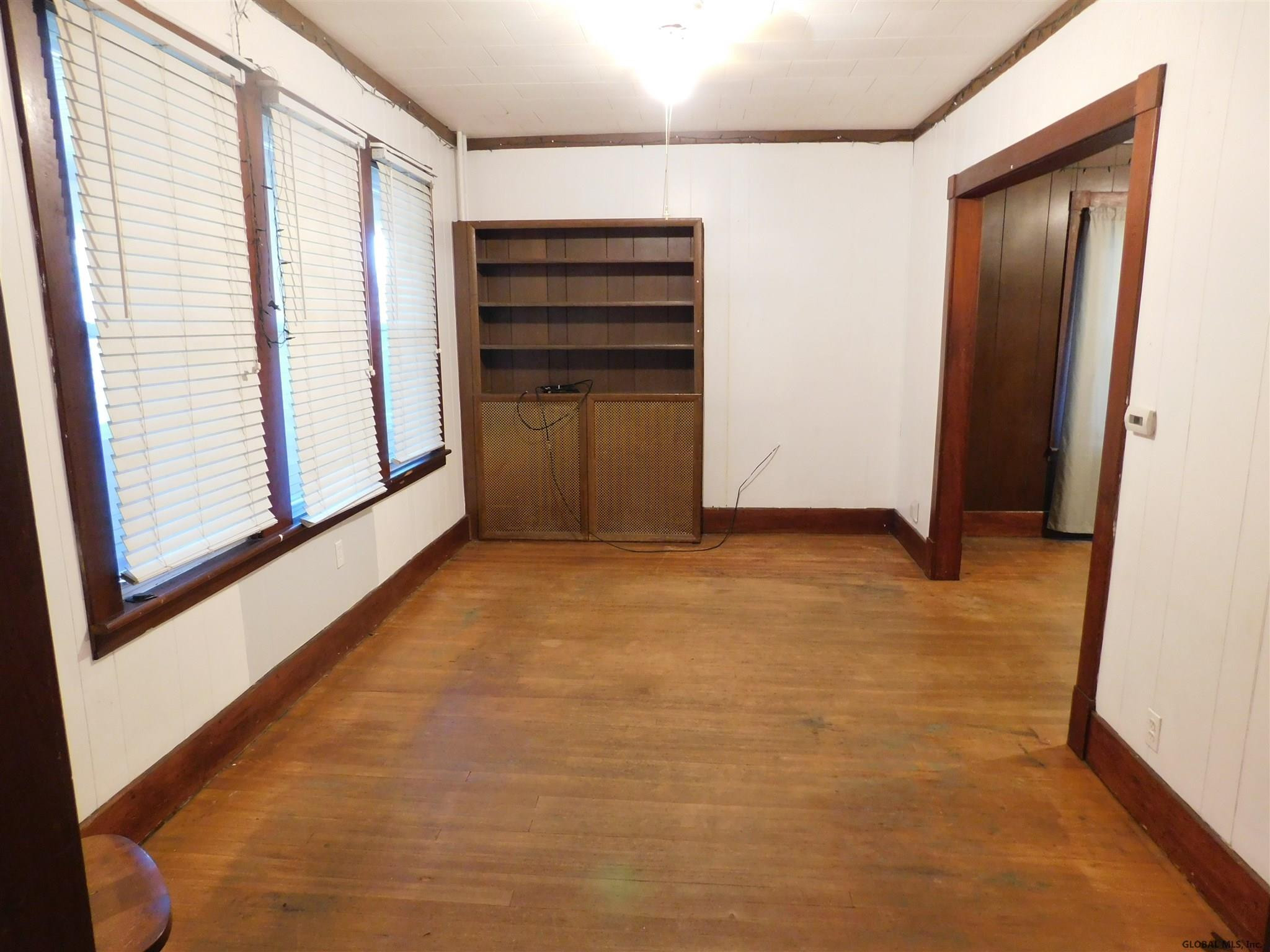 7 Dale Street Rensselaer, NY 12144 - Photo 3 of 28 Photo 3