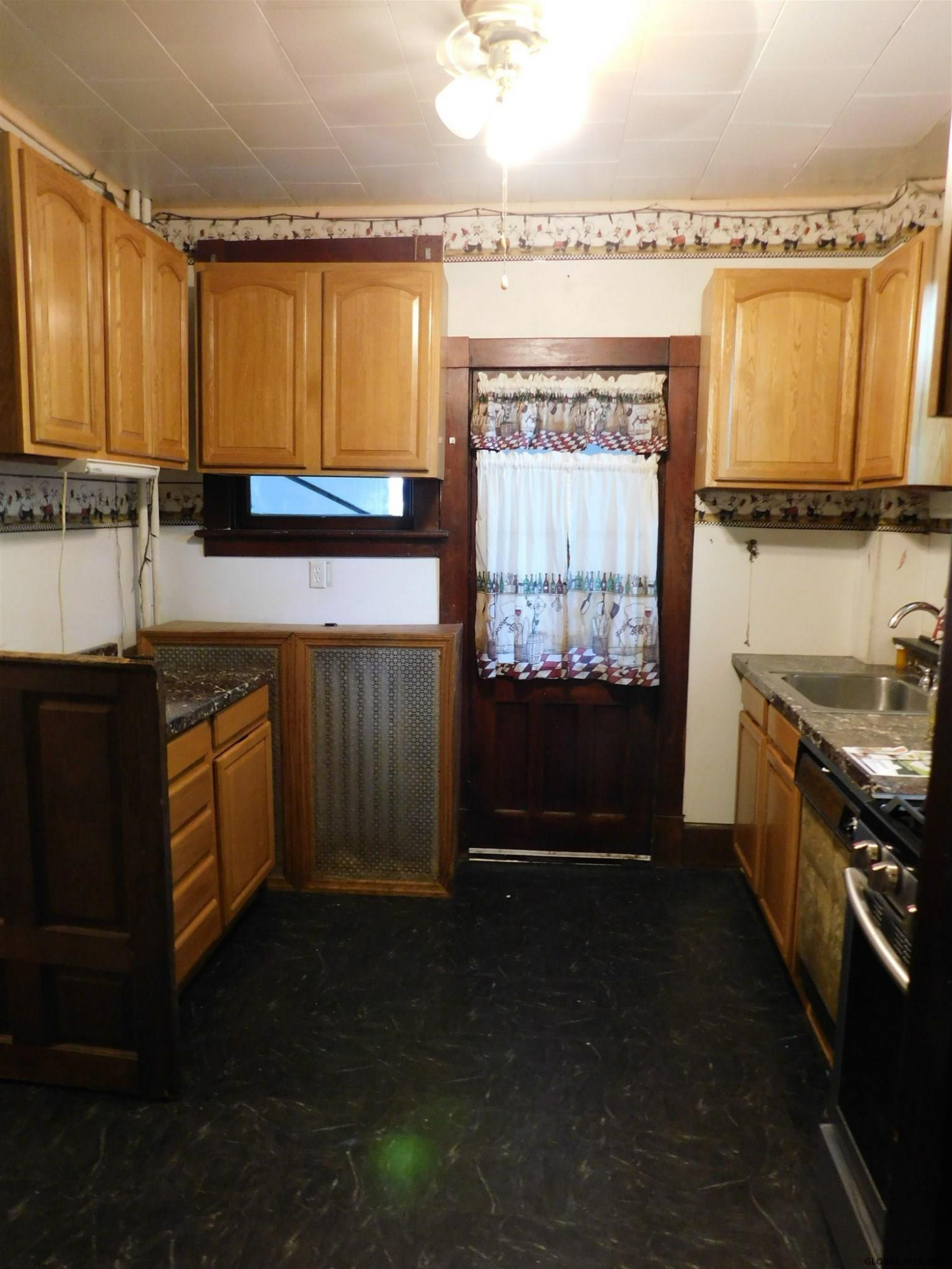 7 Dale Street Rensselaer, NY 12144 - Photo 10 of 28 Photo 10
