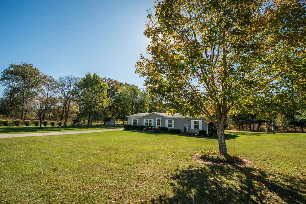 8951 West Ratliff Road Spencer, IN 47460 - Photo 1 of 30