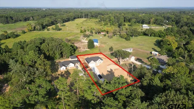 $285,000 | 501 County Road 330, Tyler, TX 75708