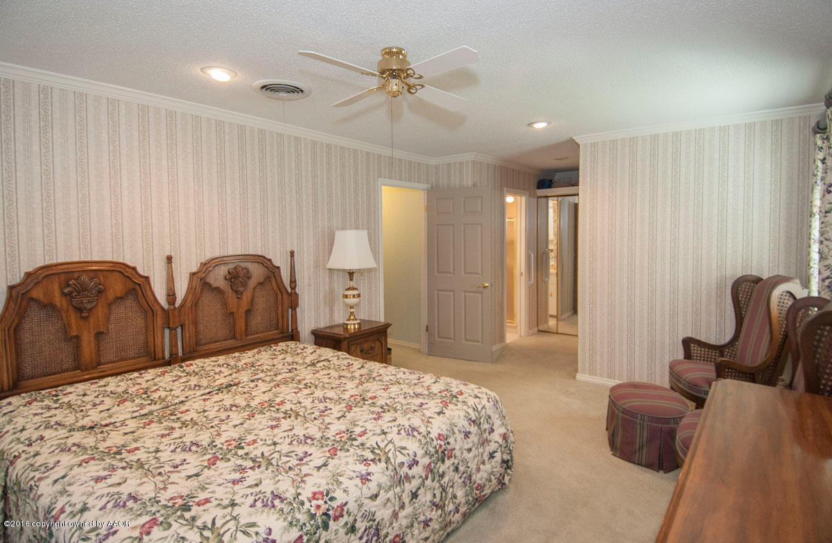 6201 Elmhurst Road Amarillo, TX 79106 - Photo 13 of 35 MASTER VIEW 3