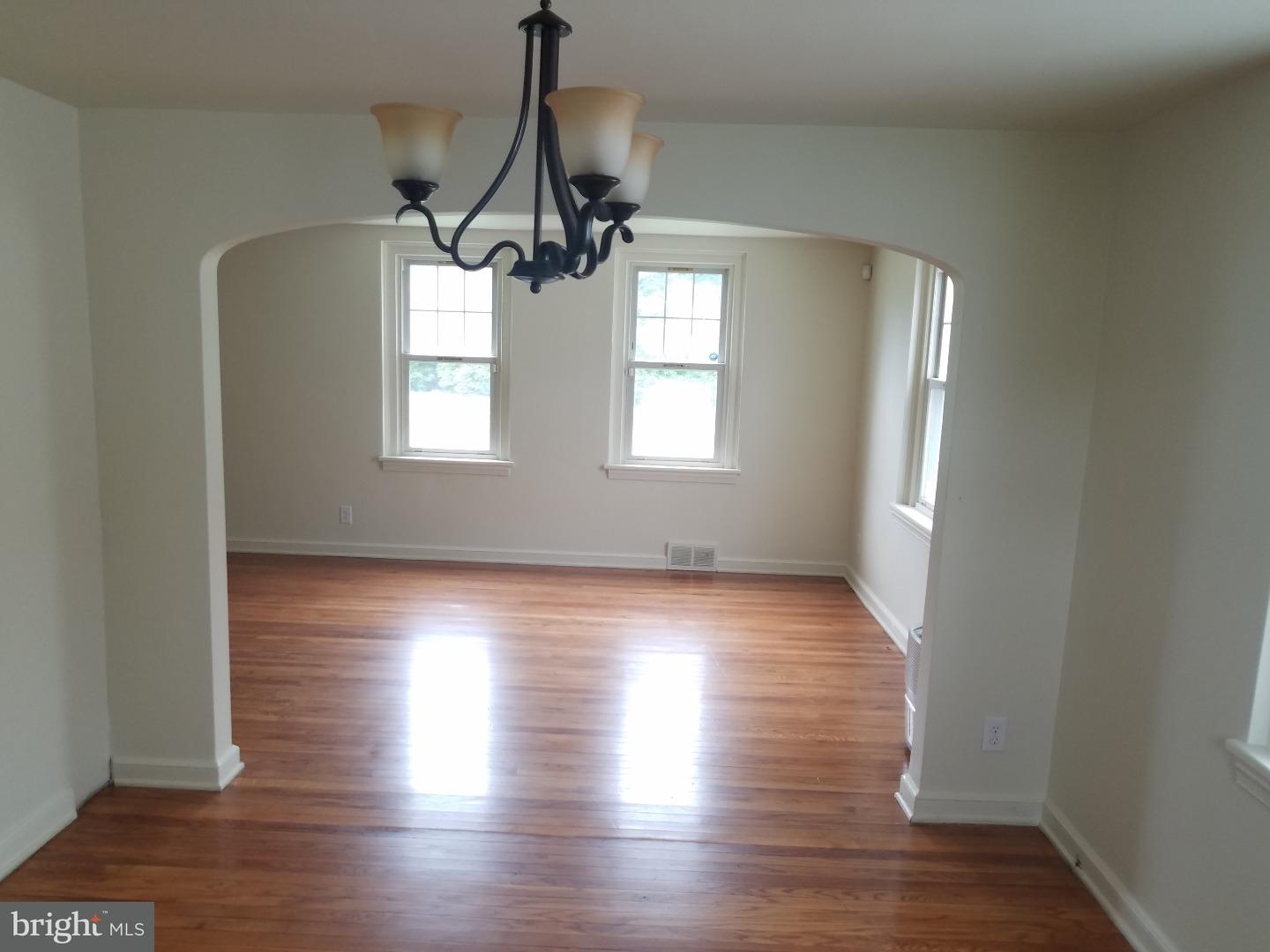 529 Cowpath Road Hatfield, PA 19440 - Photo 4 of 21 Gallery Image 4
