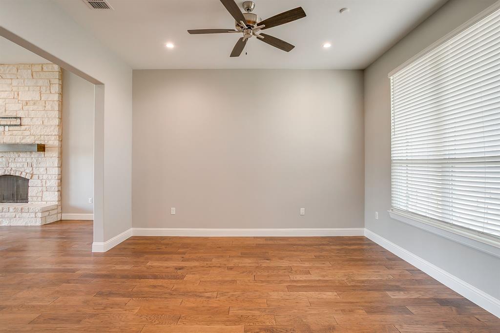 7730 Barber Rnch Road Fort Worth, TX 76126 - Photo 3 of 39
