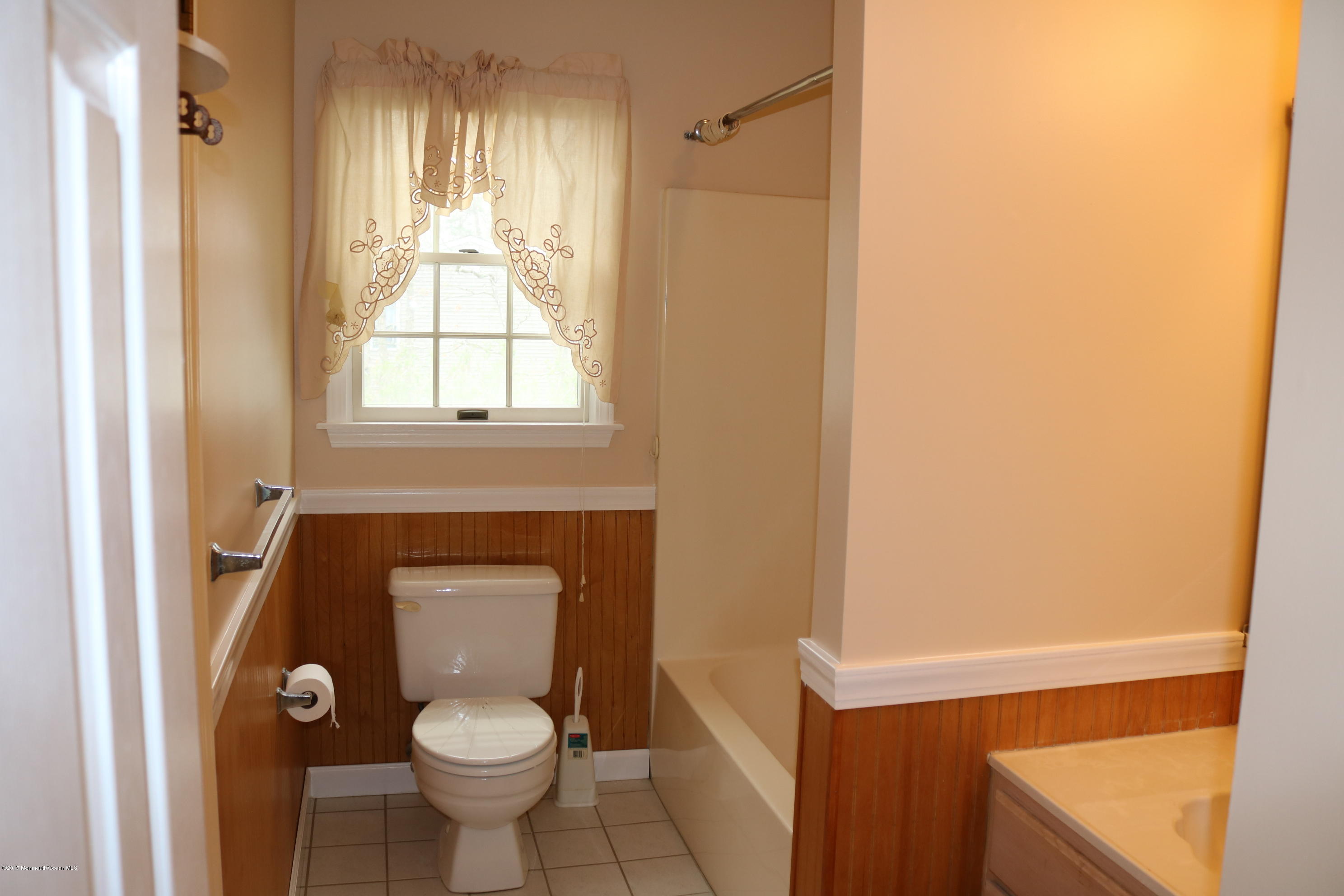 164 Equinox Road Manahawkin, NJ 08050 - Photo 7 of 35 a bathroom with a toilet