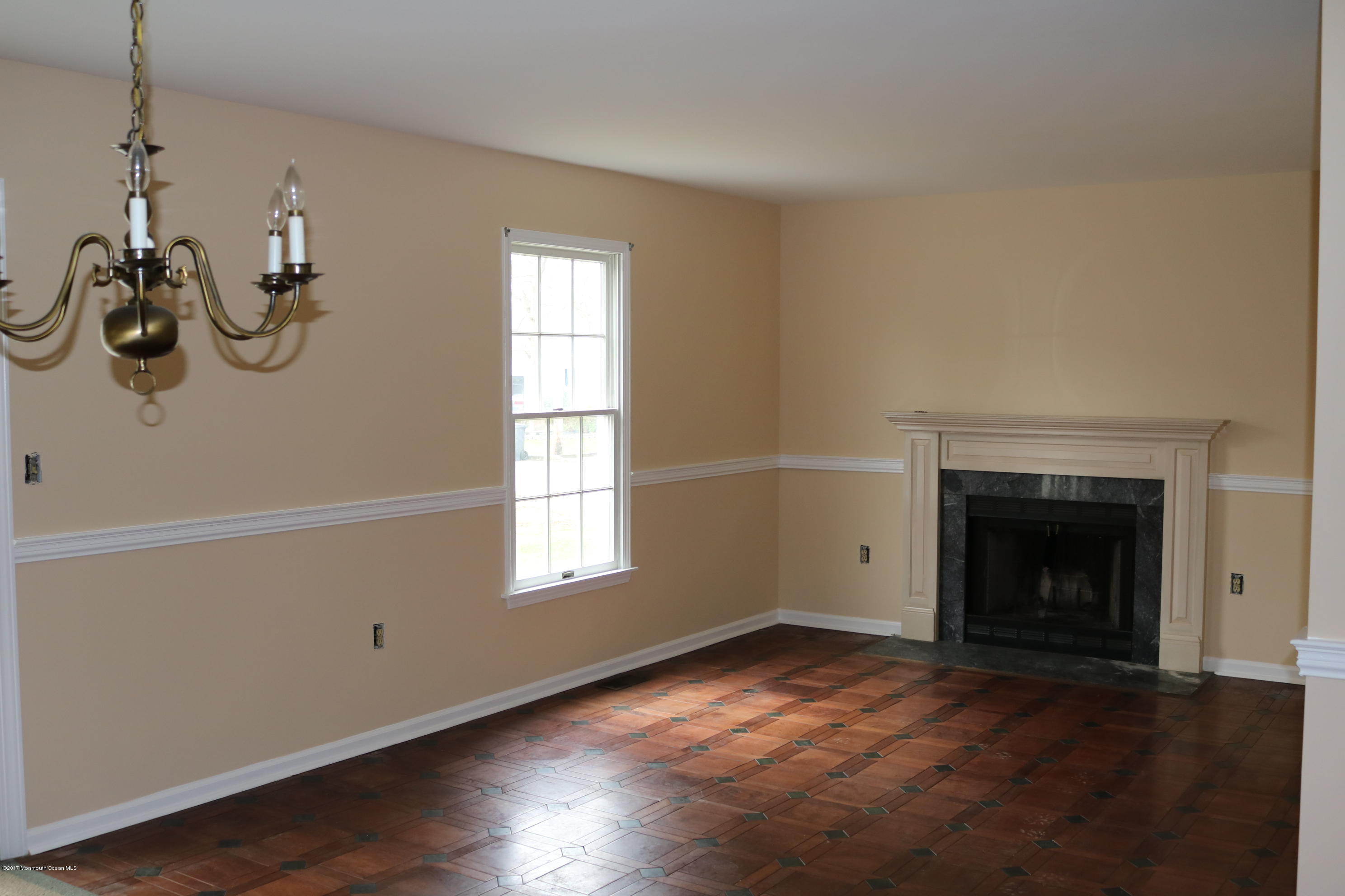 164 Equinox Road Manahawkin, NJ 08050 - Photo 9 of 35 a view of a livingroom with a window