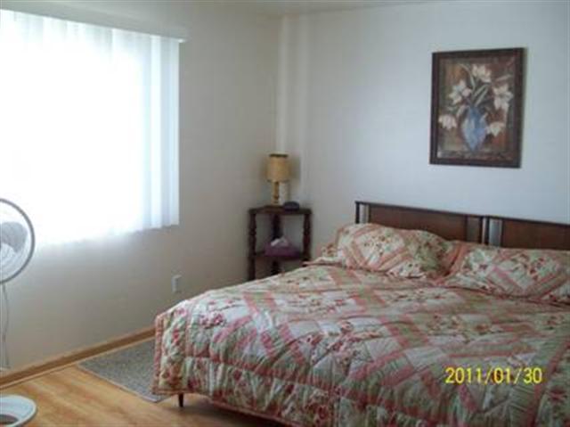 29578 Hoover Road Warren, MI 48093 - Photo 6 of 8 31066040-5.JPG