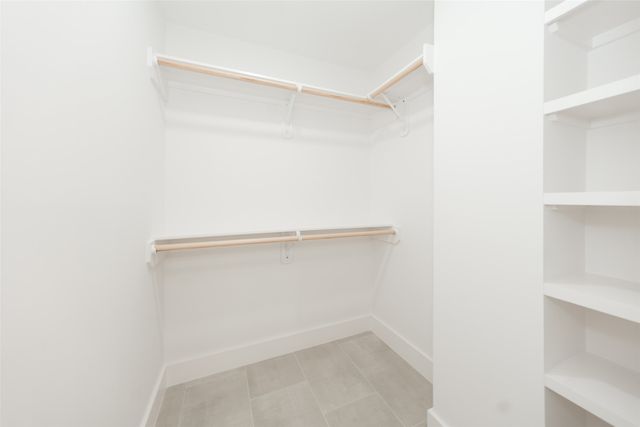 $589,000 | 203 South Pathfinders Circle, The Woodlands, TX 77381