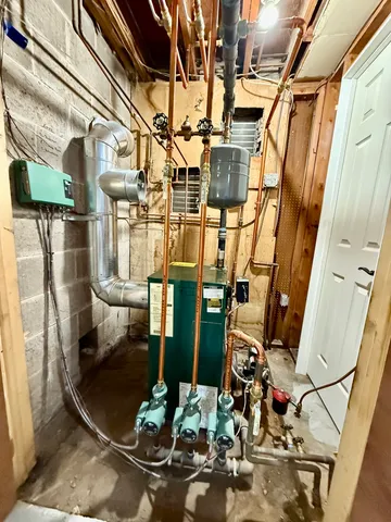 $549,750 | 61 Campfield Road, Waterbury, CT 06708