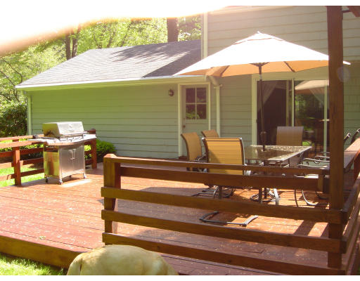 17 Woodmere Road Framingham, MA 01701 - Photo 2 of 5 Gallery Image 2