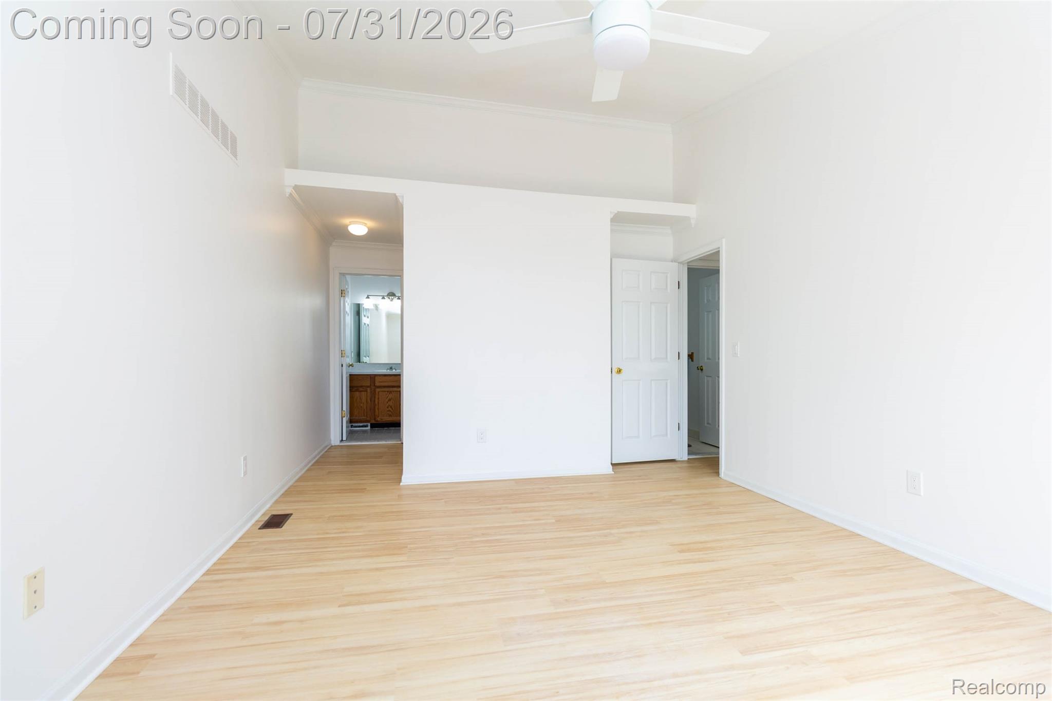 3388 Riverside Drive Canton, MI 48188 - Photo 22 of 48 interior (17).jpg