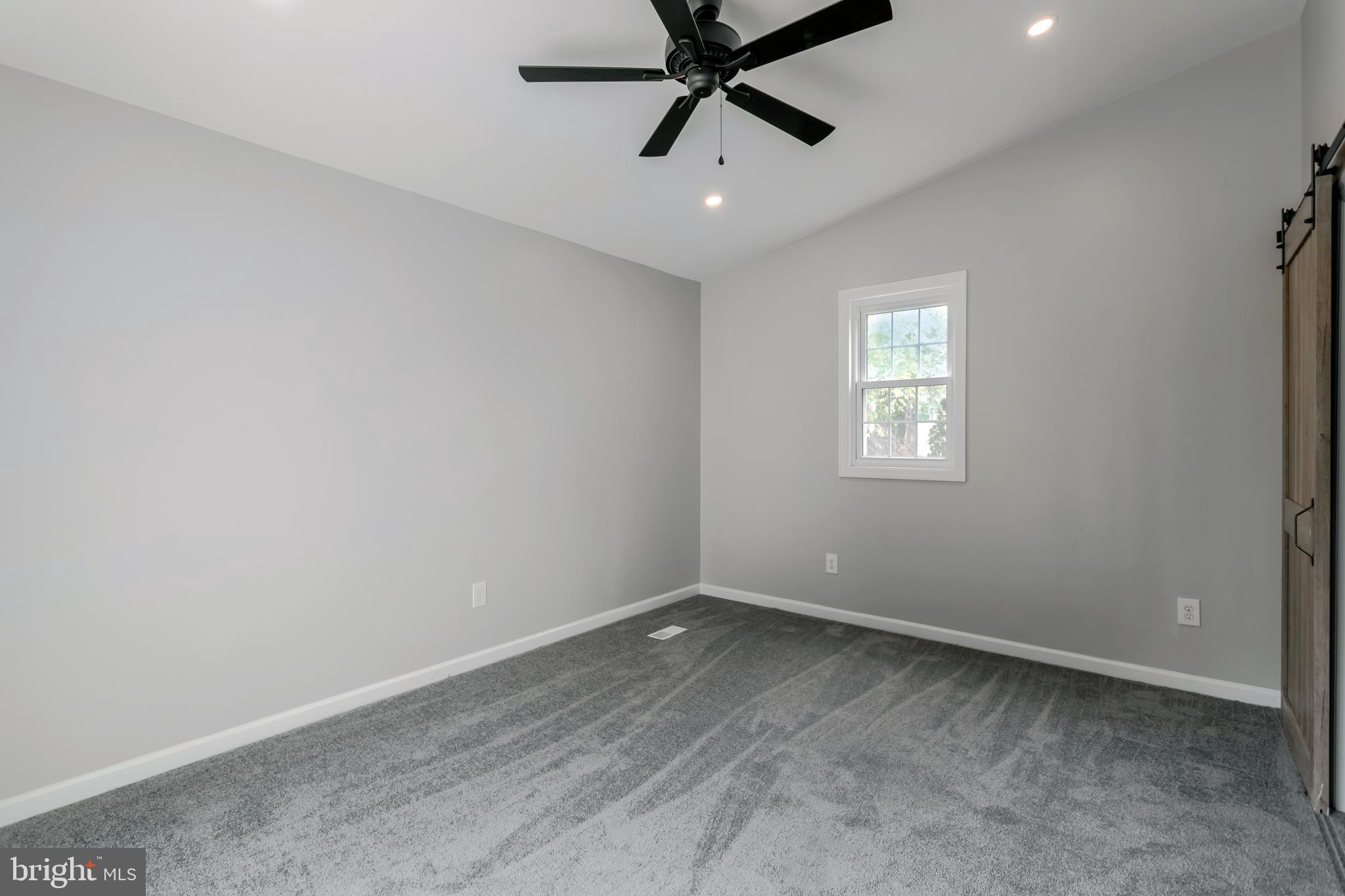 228 Almond Road Elmer, NJ 08318 - Photo 20 of 33 Gallery Image 20