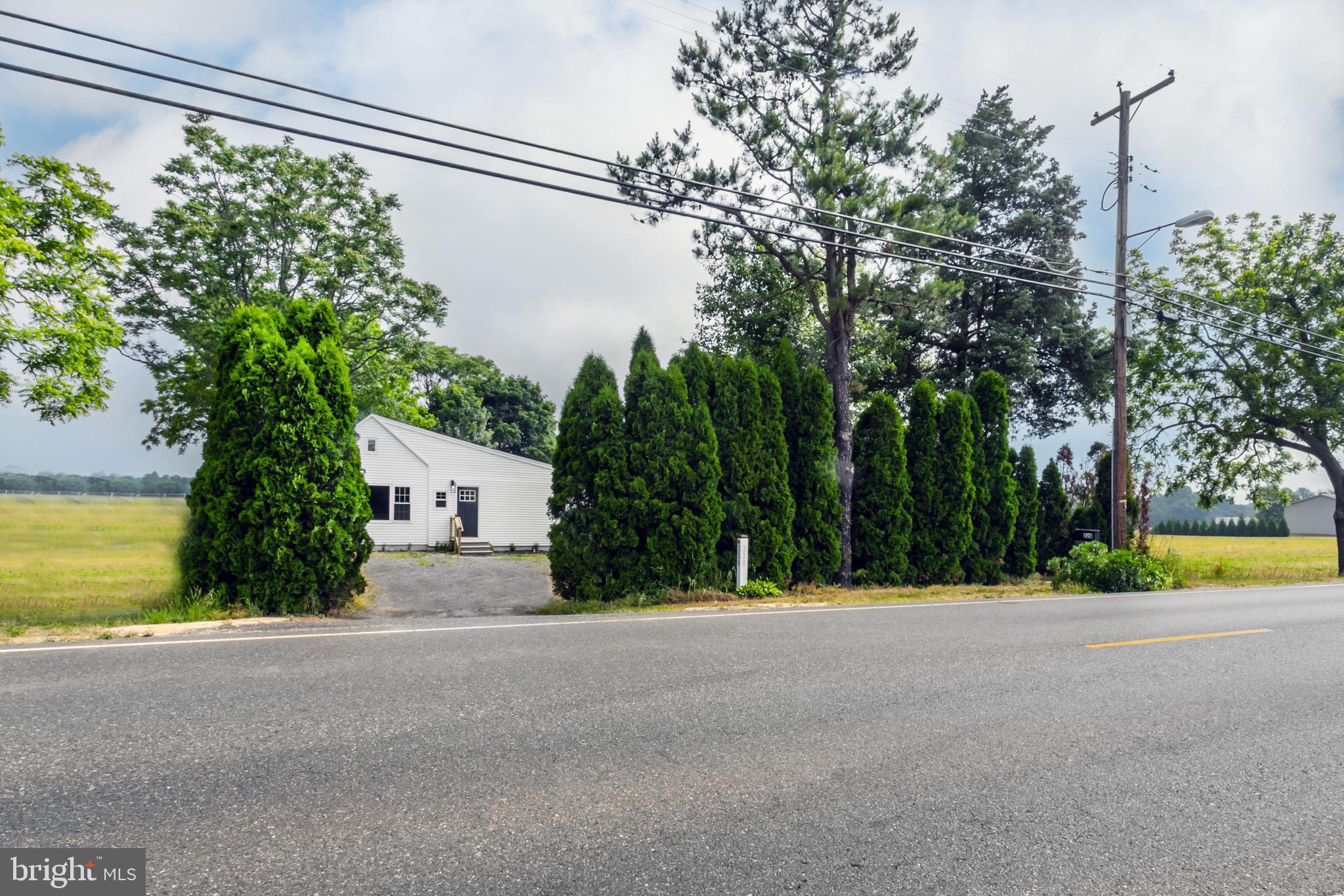 228 Almond Road Elmer, NJ 08318 - Photo 3 of 33 Gallery Image 3