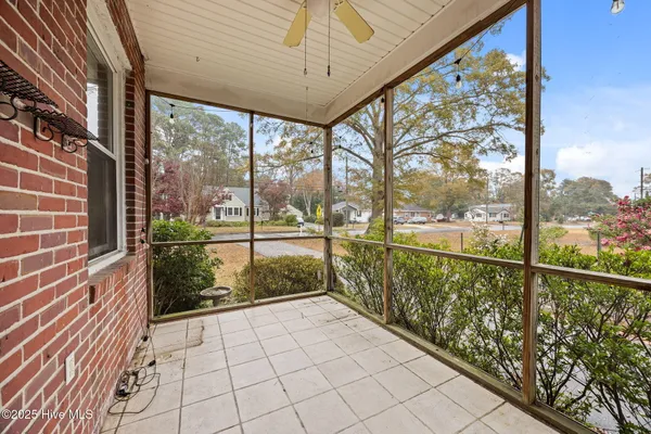 $378,000 | 2406 East 4th Street, Greenville, NC 27858