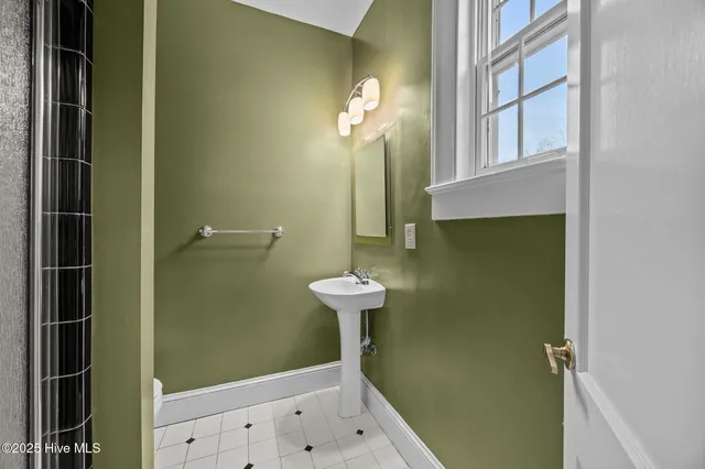 $397,000 | 2406 East 4th Street, Greenville, NC 27858