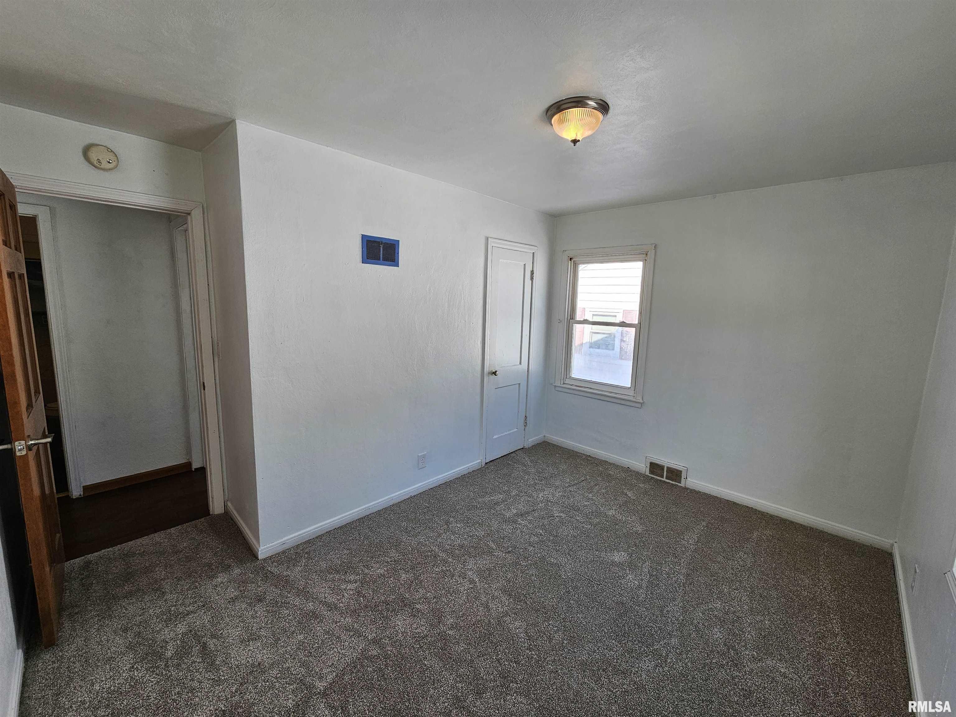 1721 North 22nd Street Springfield, IL 62702 - Photo 17 of 30