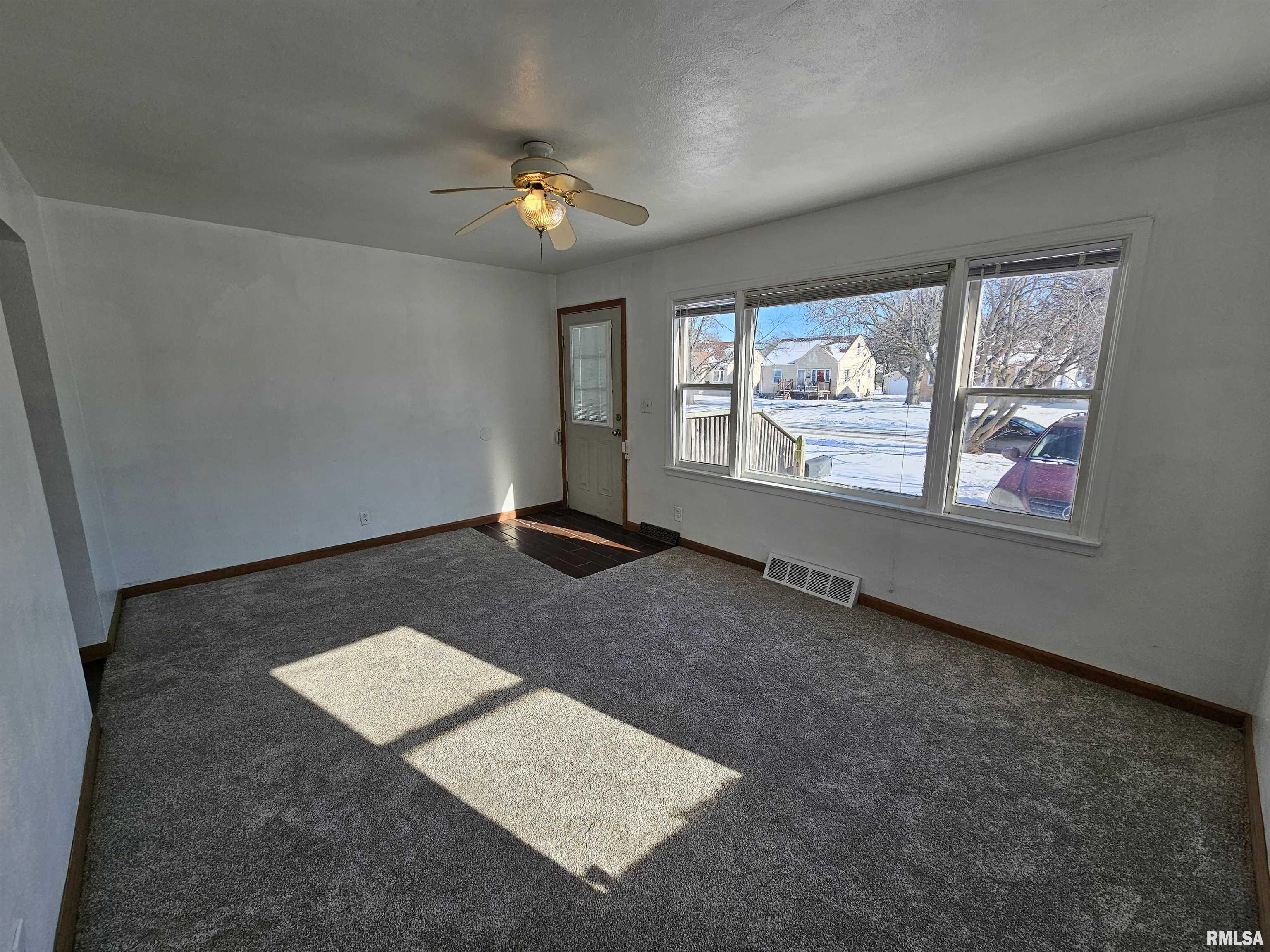 1721 North 22nd Street Springfield, IL 62702 - Photo 7 of 30