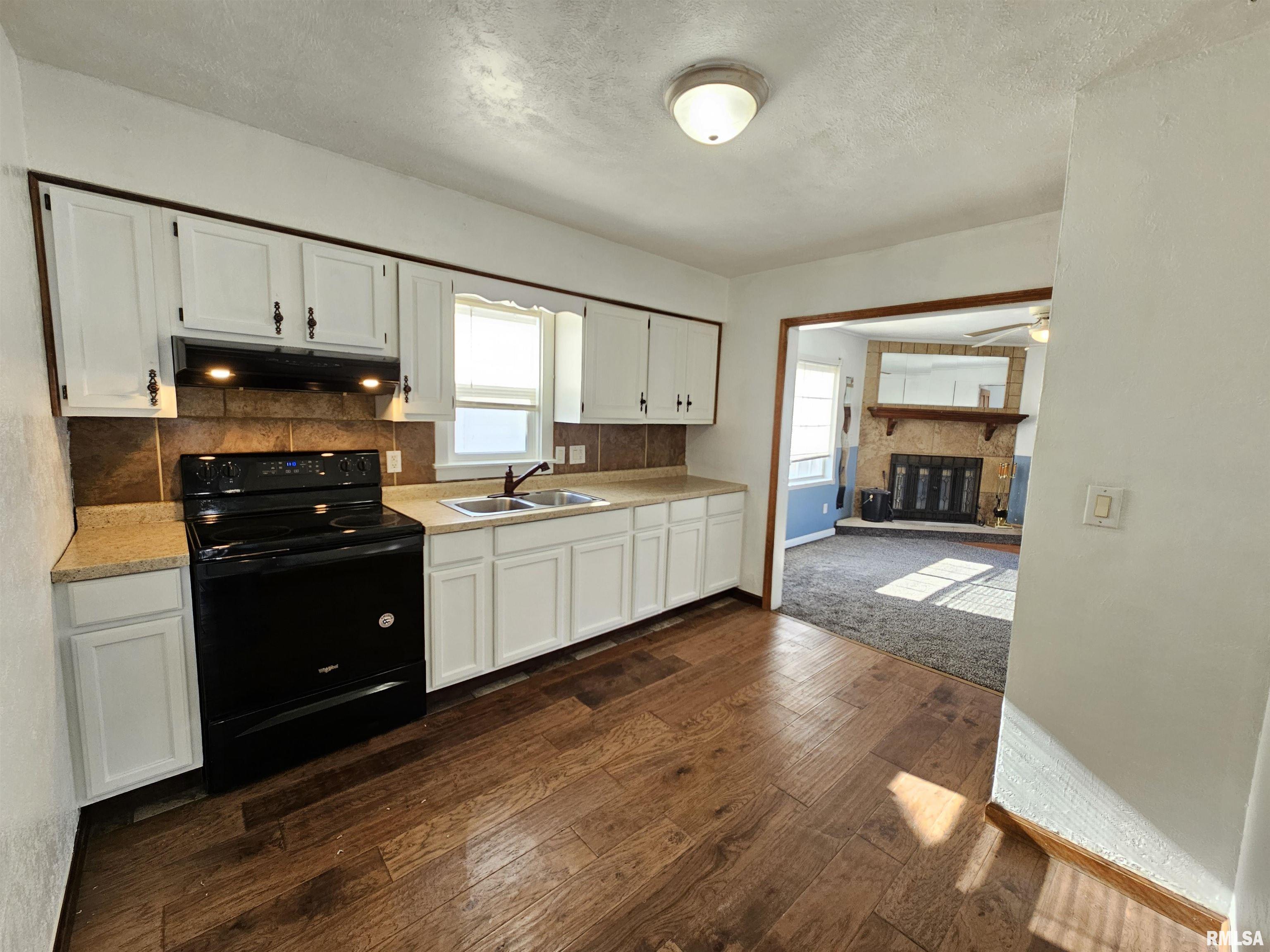 1721 North 22nd Street Springfield, IL 62702 - Photo 8 of 30