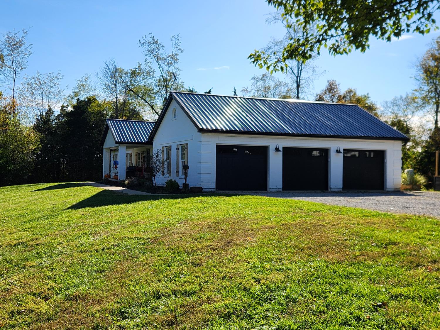 9719 Scotts Ridge Road Rising Sun, IN 47040 - Photo 5 of 44 Gallery Image 5