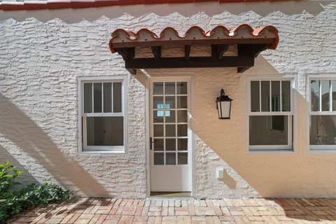 $3,800,000 | 429 30th Street, West Palm Beach, FL 33407