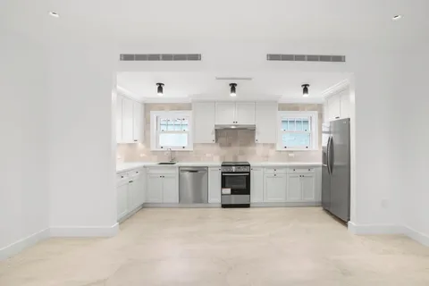 $3,800,000 | 429 30th Street, West Palm Beach, FL 33407