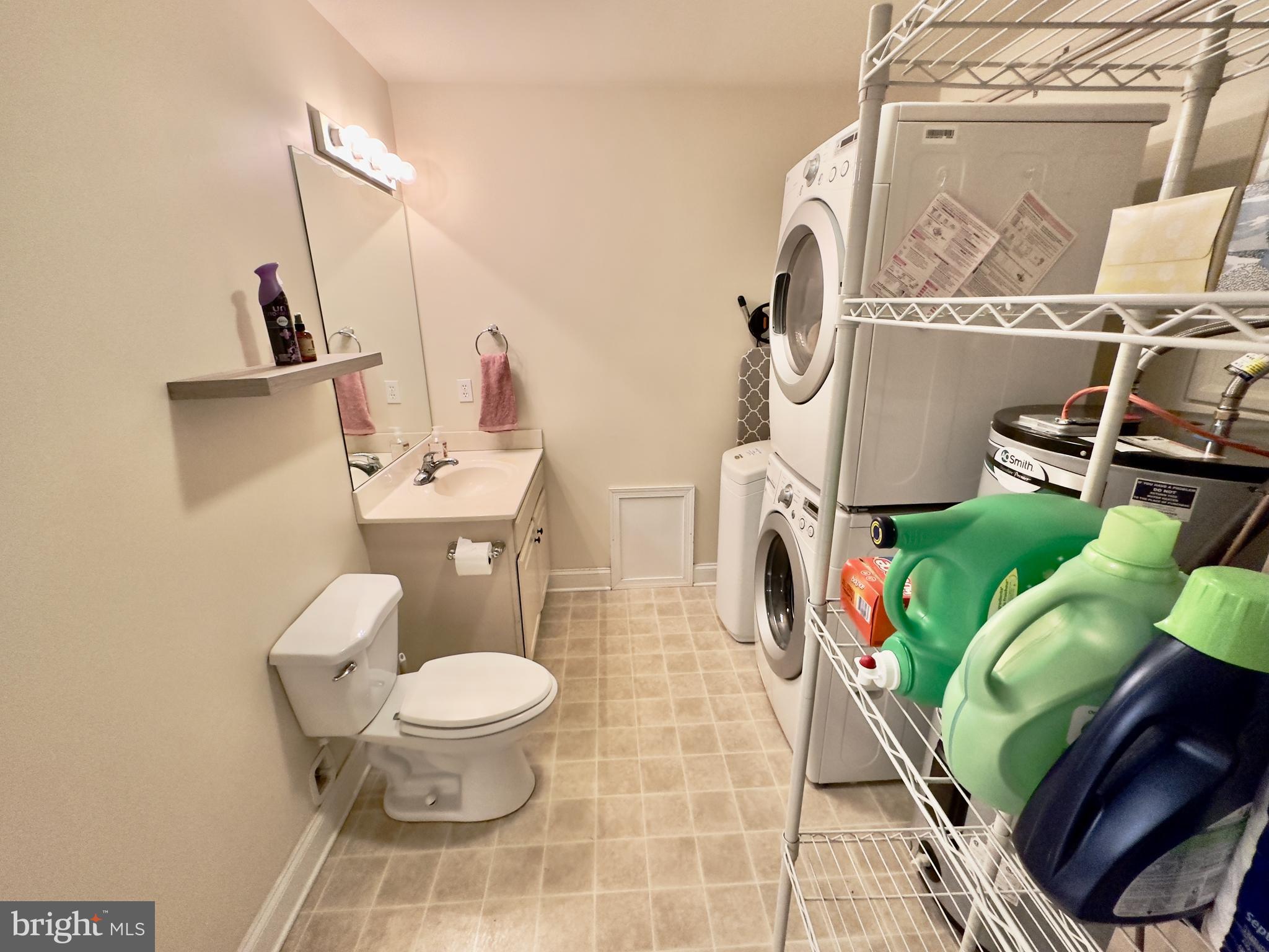 9 Hickory Road Carlisle, PA 17015 - Photo 8 of 22 Gallery Image 8