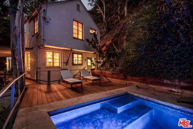 $9,295 | 8012 Lark Lane, Los Angeles, CA 90046