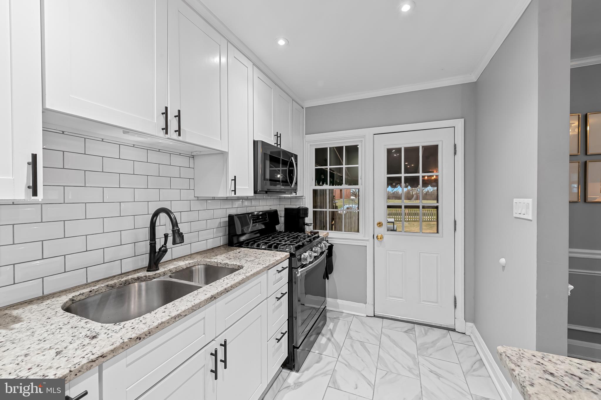 301 Overbrook Road Baltimore, MD 21212 - Photo 13 of 38