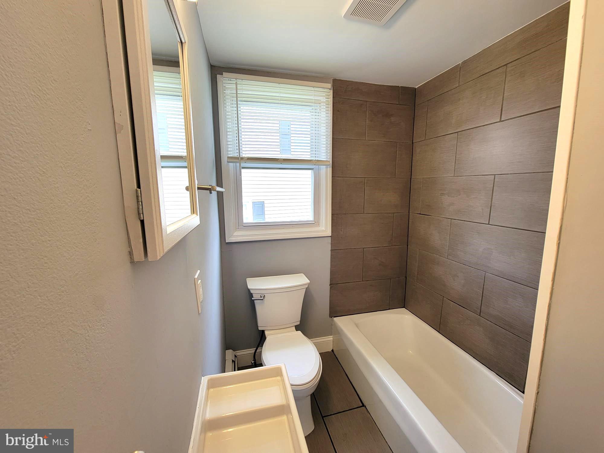 184 Kendall Boulevard Oaklyn, NJ 08107 - Photo 17 of 23 Bathroom