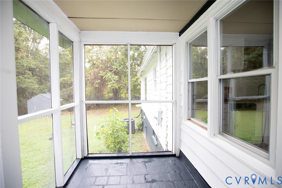 3153 West 3rd Street Farmville, VA 23901 - Photo 58 of 63 A screened in porch for added charm!